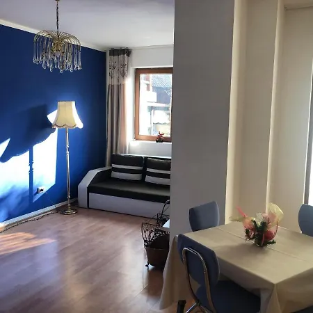 One Bedroom Flat With Garden And Barbeque Banszko