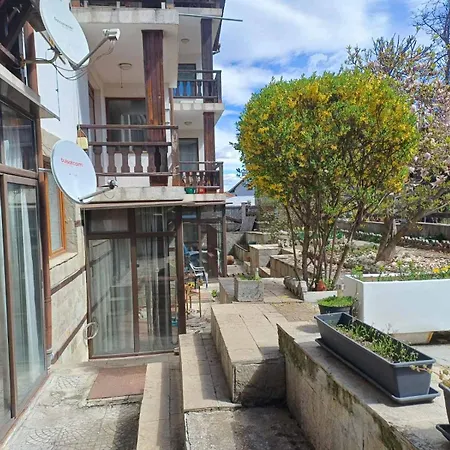 One Bedroom Flat With Garden And Barbeque * Banszko