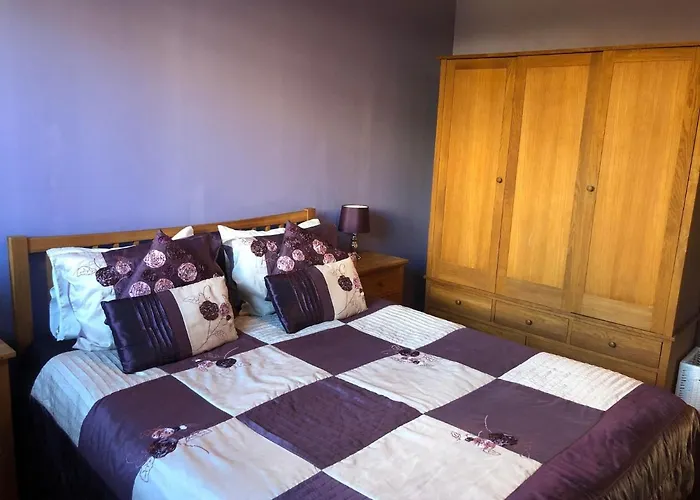 One Bedroom Flat With Garden And Barbeque بانسكو